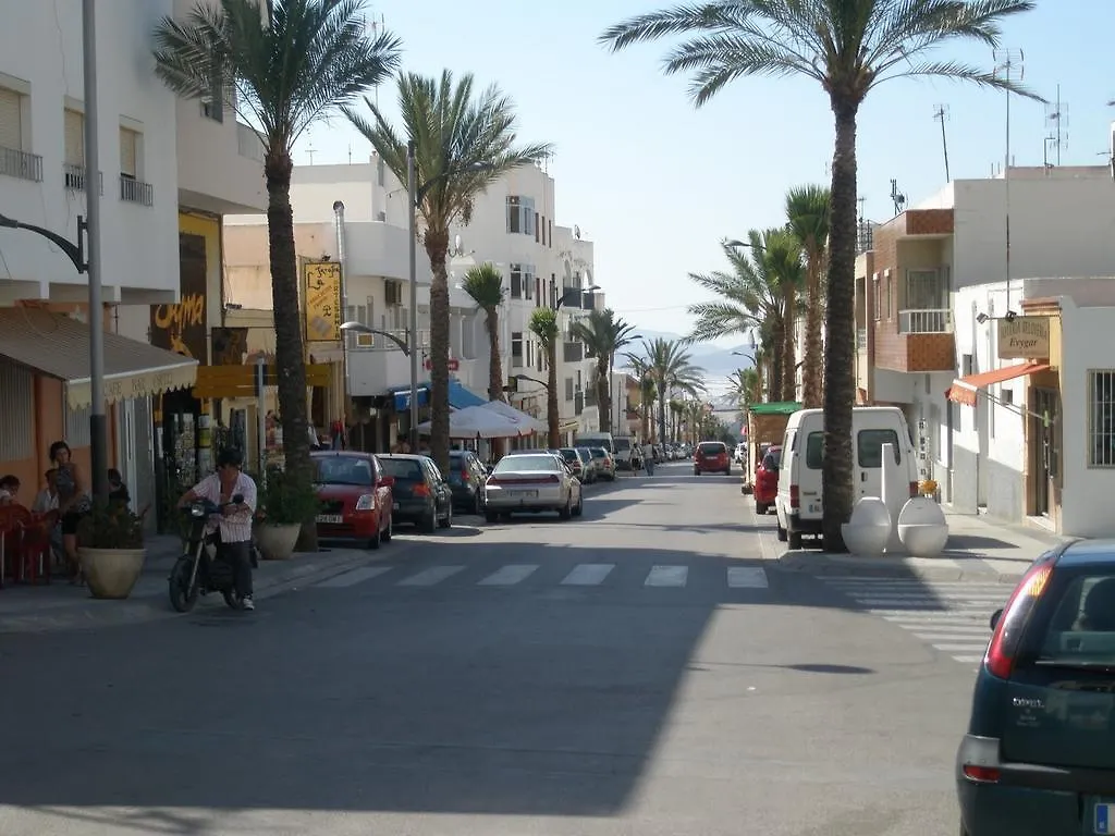 Hostal Asensio Nijar 0*,