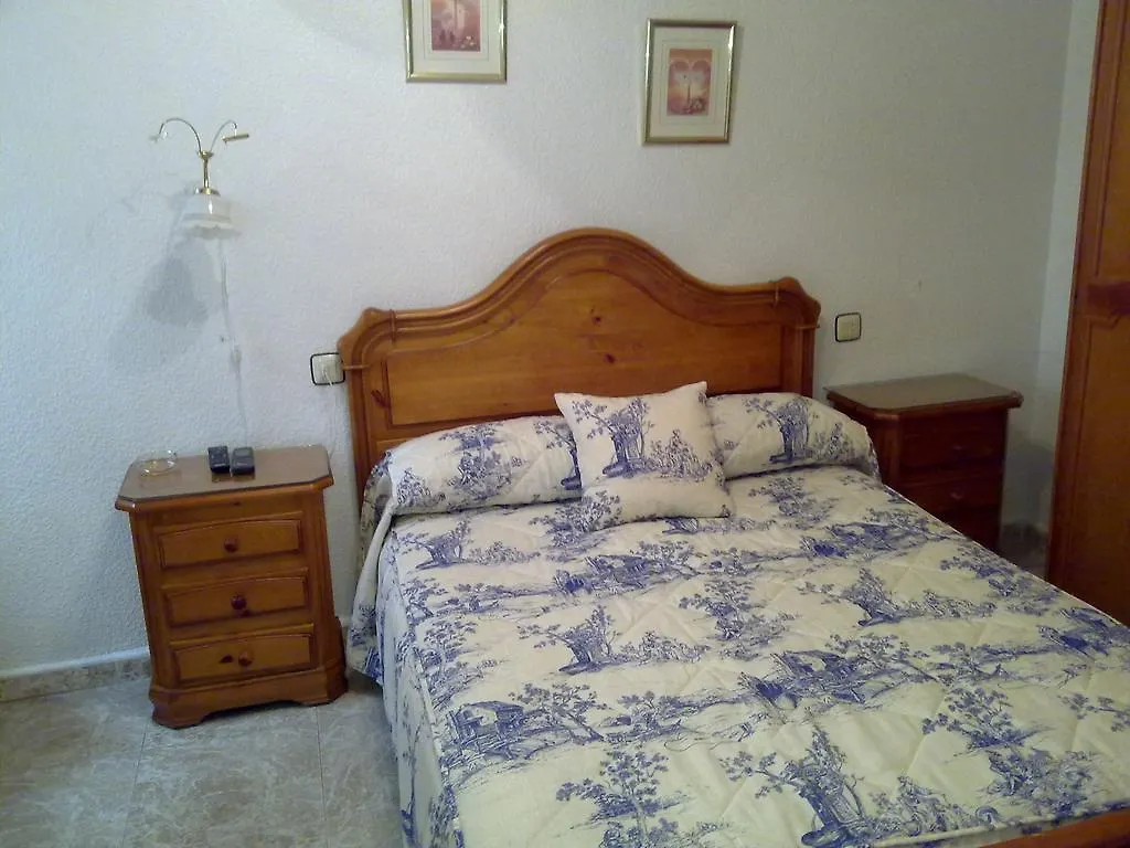 Hostal Asensio Nijar Guest house